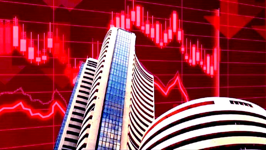 Share market declines in early trade.